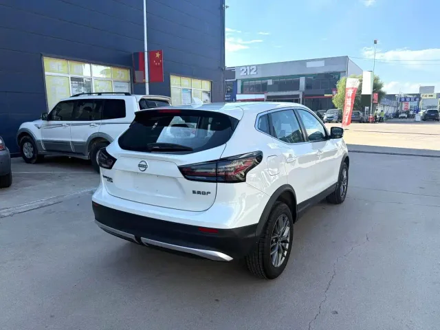 Nissan Qashqai — Фото автомобиля 6