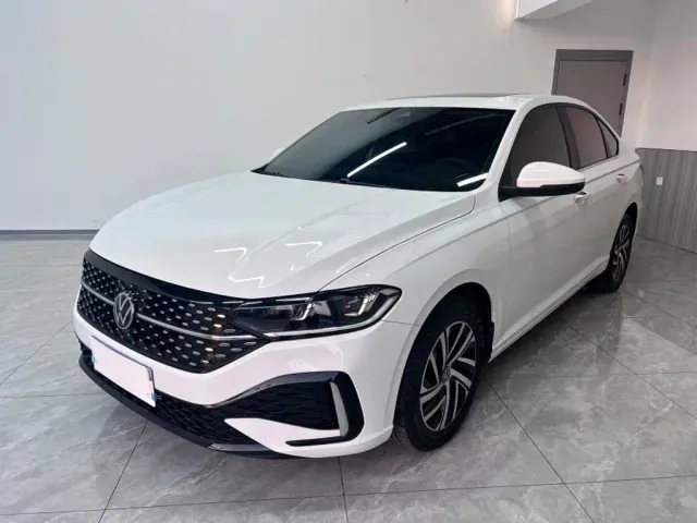 Фотография автомобиля — Volkswagen Lavida
