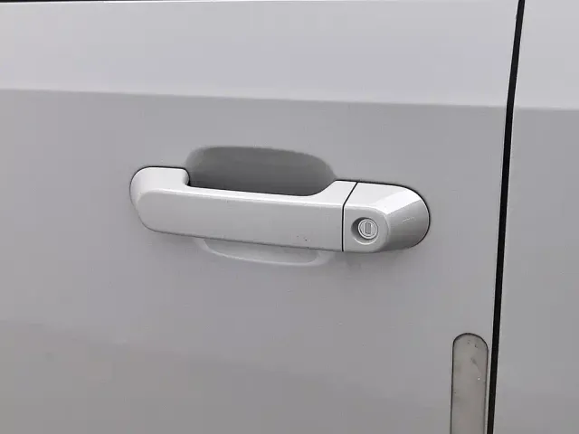 Wuling Hongguang Mini EV — Фото автомобиля 18
