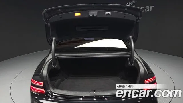 Genesis G80 Бензин 3.5 турбо AWD — Фото автомобиля 18