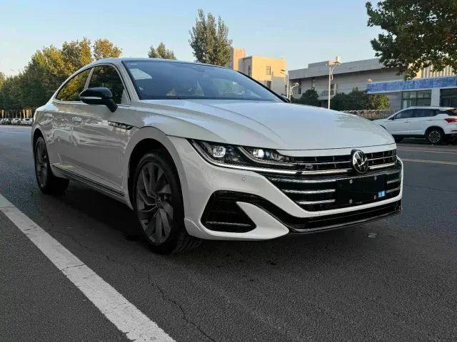 Volkswagen CC — Фото автомобиля 3