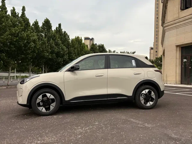 Geely Starry Wish — Фото автомобиля 4