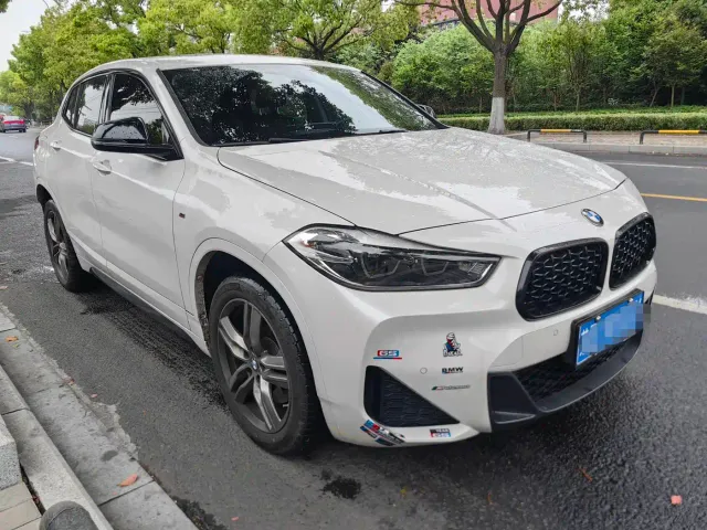 BMW X2 — Фото автомобиля 3