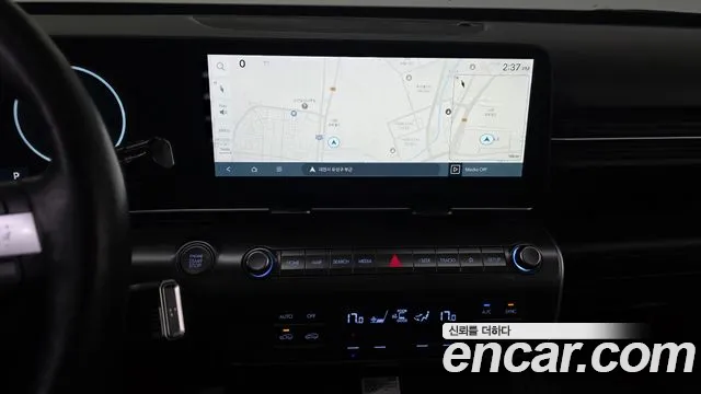Hyundai Kona Kona (SX2) Бензин 1.6 турбо 2WD — Фото автомобиля 16