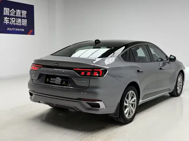 Ford Mondeo — Фото автомобиля 4