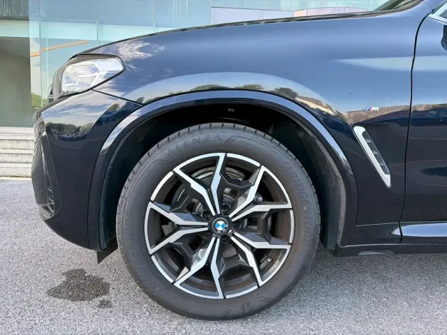 BMW X3 — Фото автомобиля 3