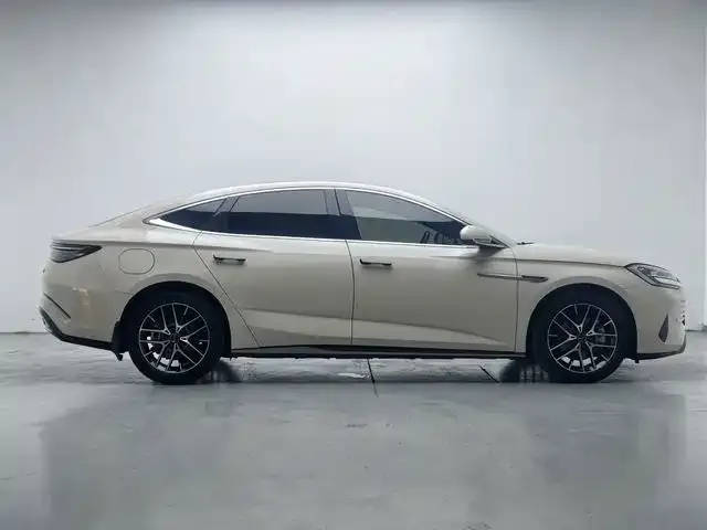 BYD Seal — Фото автомобиля 11