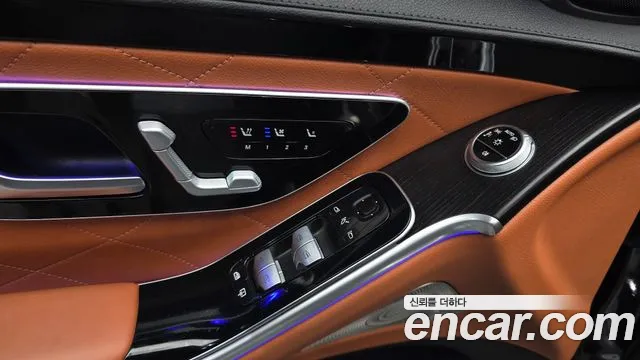 Mercedes-Benz S-Class — Фото автомобиля 28