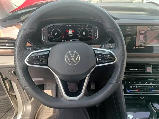 Volkswagen Tharu — Фото автомобиля 10