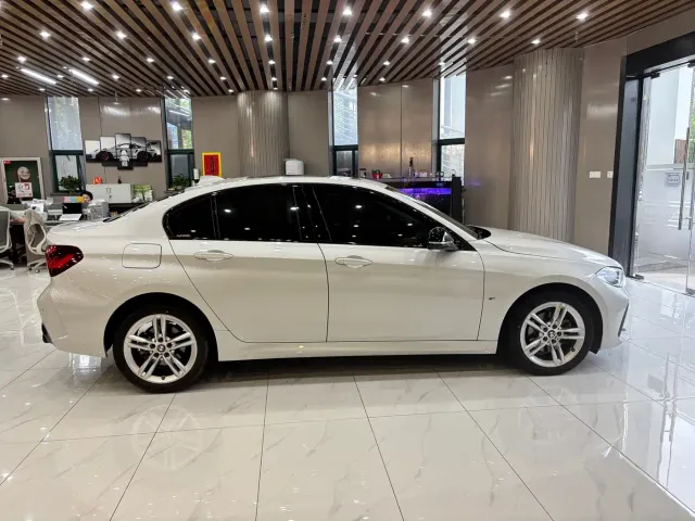 BMW 1 Series — Фото автомобиля 6