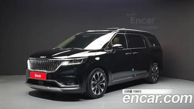 Фотография автомобиля — Kia Carnival 4th Gen
