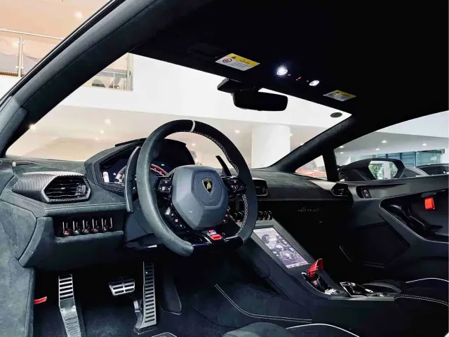 Lamborghini Huracan — Фото автомобиля 4