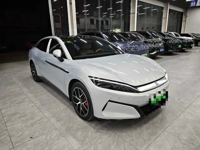 BYD Han L — Фото автомобиля 4