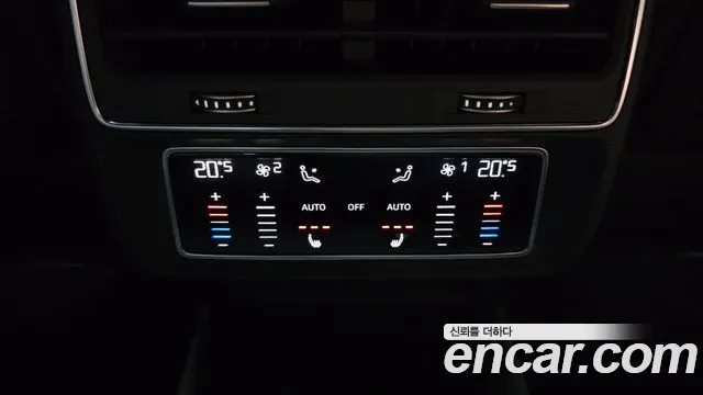 Audi Q8 55 TFSI quattro Premium — Фото автомобиля 19