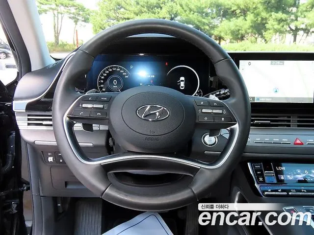 Hyundai Grandeur Grandeur (New) — Фото автомобиля 14