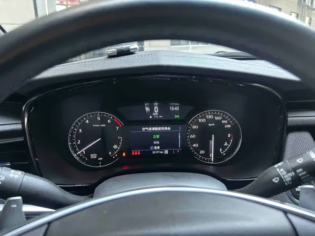 Cadillac XT5 — Фото автомобиля 17