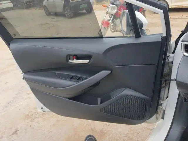 Toyota Corolla — Фото автомобиля 7