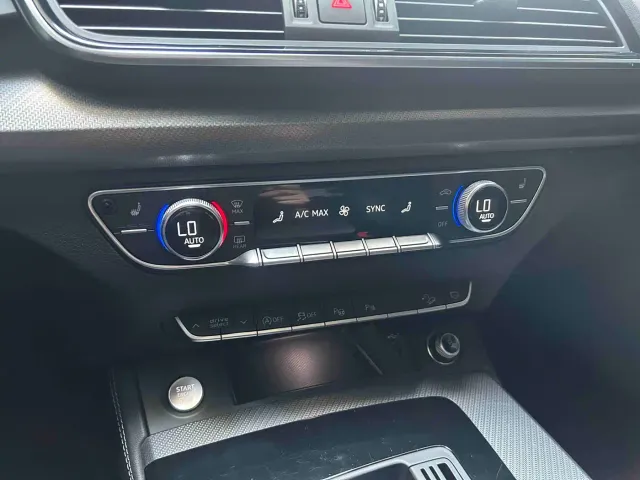 Audi Q5L Sportback — Фото автомобиля 16