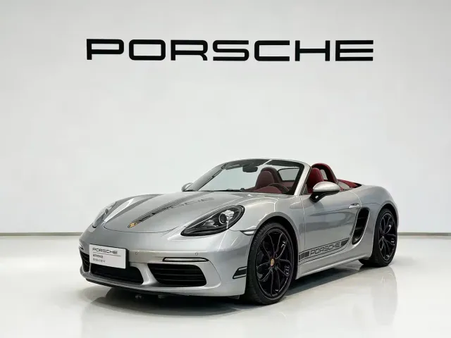 Фотография автомобиля — Porsche 718