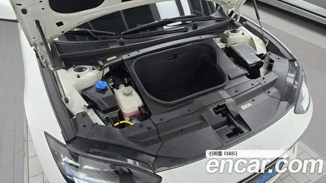 Hyundai Ioniq 6 — Фото автомобиля 6