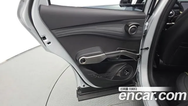 BYD Atto 3 — Фото автомобиля 7