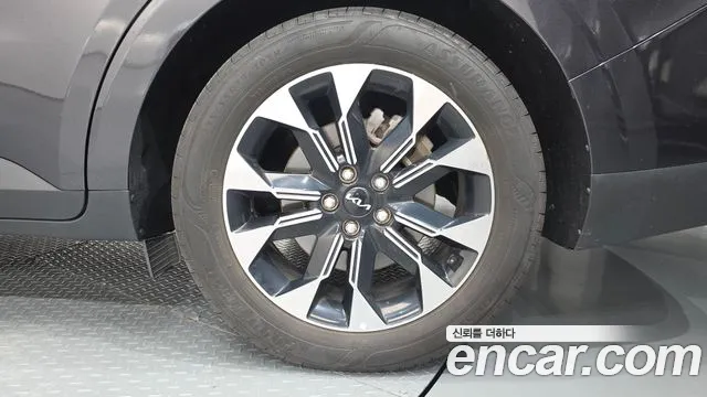 Kia Carnival 4th Gen — Фото автомобиля 6
