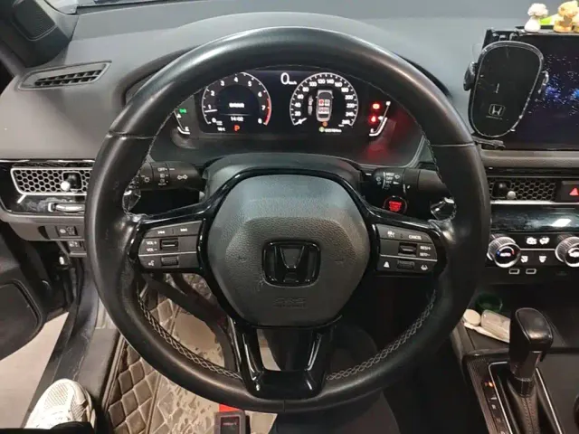 Honda Civic — Фото автомобиля 10