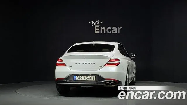 Genesis G70 New — Фото автомобиля 4