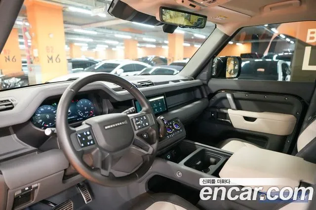 Land Rover Defender Defender (L663) 110 P300 X-Dynamic SE — Фото автомобиля 18