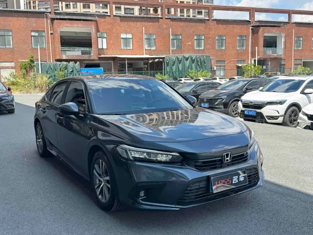 Honda Civic — Фото автомобиля 3