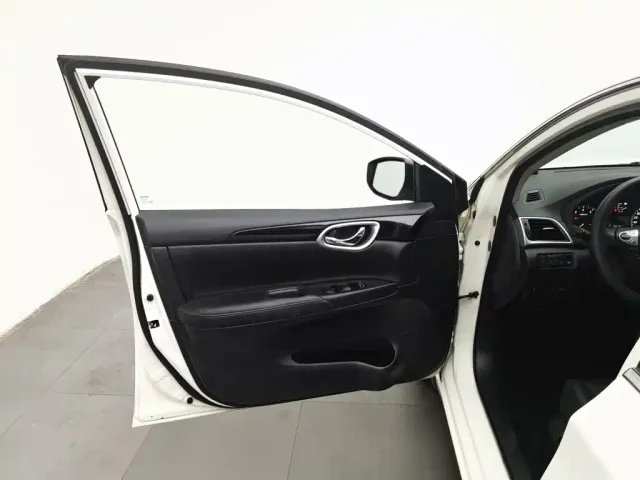 Nissan Sylphy 2022 Classic 1.6XL CVT Premium Edition — Фото автомобиля 8