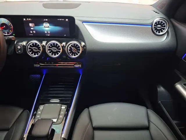 Mercedes-Benz GLA-Class — Фото автомобиля 15