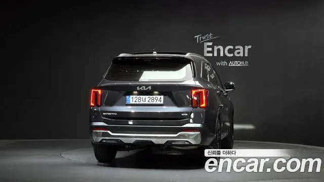 Kia Sorento — Фото автомобиля 4