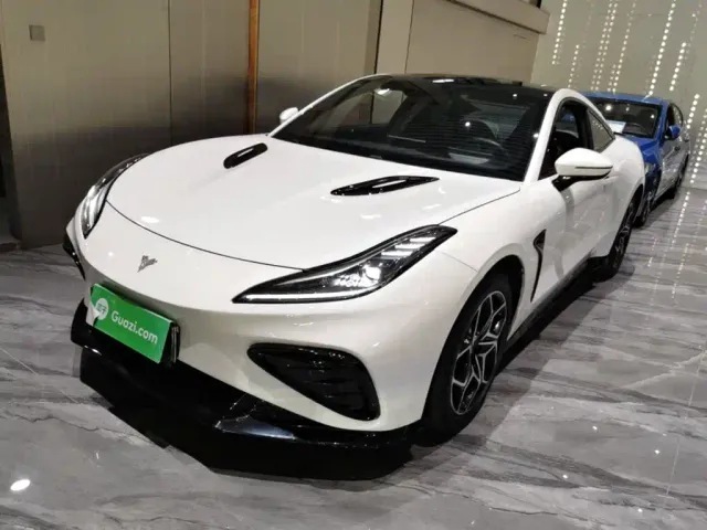 Фотография автомобиля — Hozon Neta GT