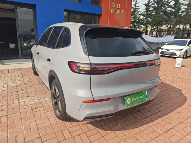 Geely Galaxy E5 — Фото автомобиля 4