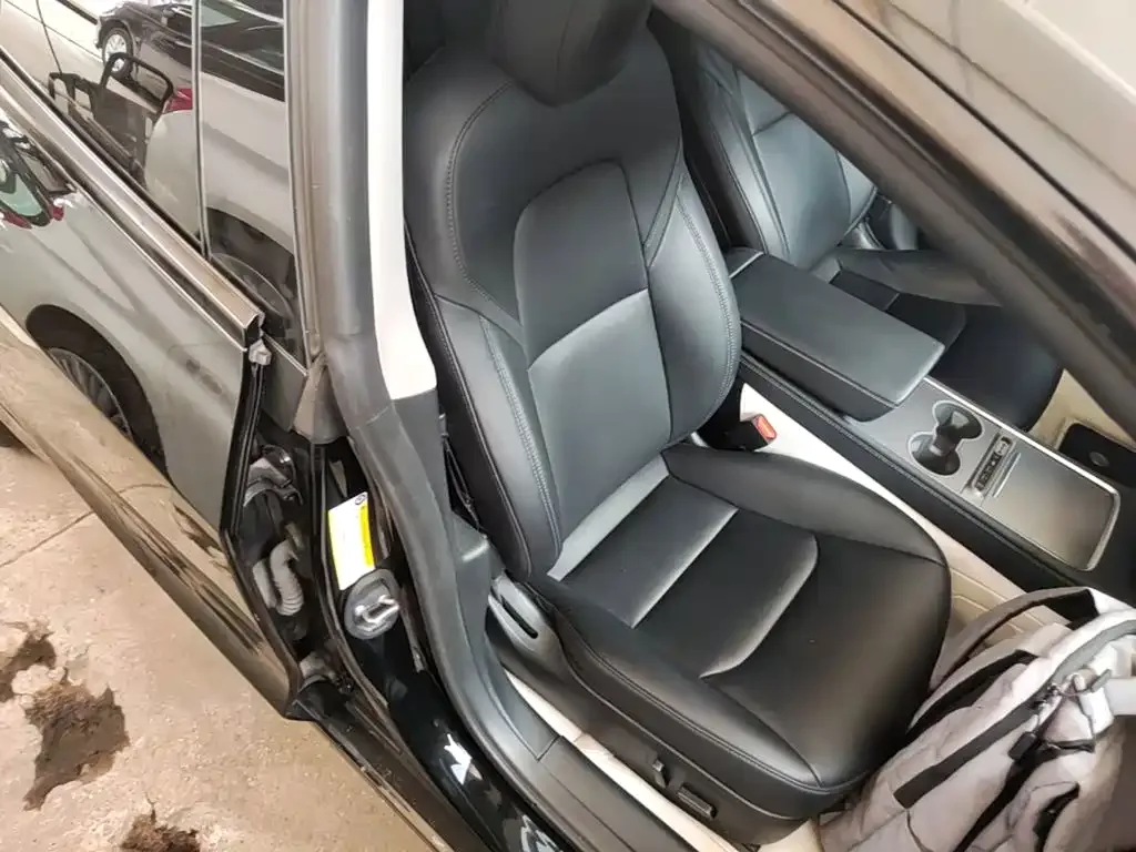 Tesla Model 3 2022 Model Rear-Wheel Drive Version — Фото автомобиля 24