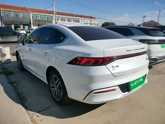 BYD Qin PLUS — Фото автомобиля 4