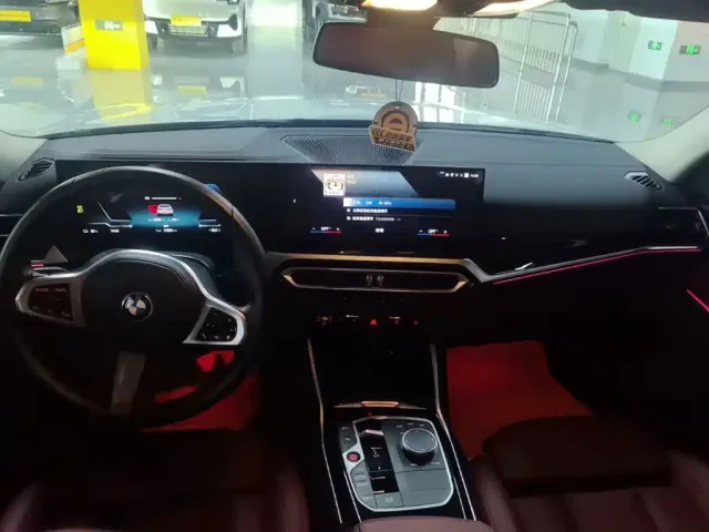 BMW i3 — Фото автомобиля 9