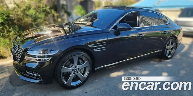 Фотография автомобиля — Genesis G80 RG3