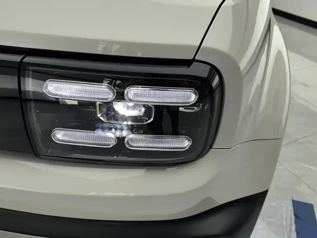 Baojun Yep Plus — Фото автомобиля 5