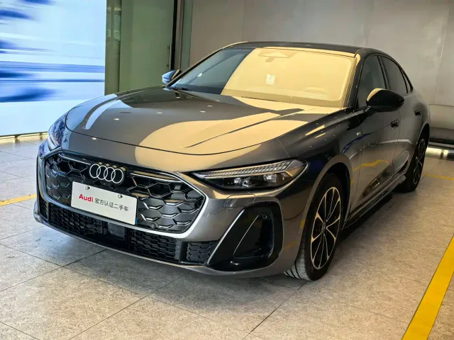 Фотография автомобиля — Audi A5L