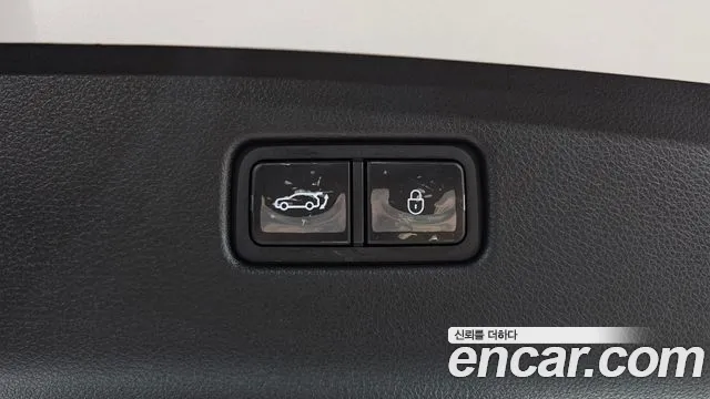Genesis GV70 — Фото автомобиля 23