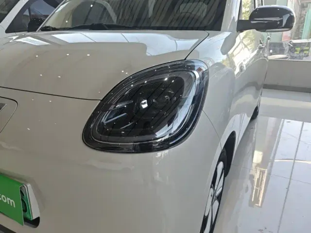 Wuling Hongguang Mini EV — Фото автомобиля 23