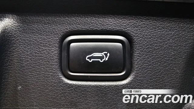 Hyundai Palisade Palisade Дизель 2.2 2WD — Фото автомобиля 20
