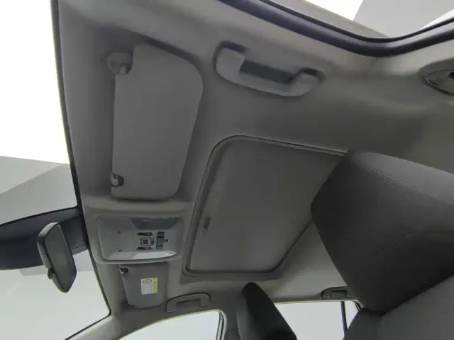 Toyota RAV4 — Фото автомобиля 14