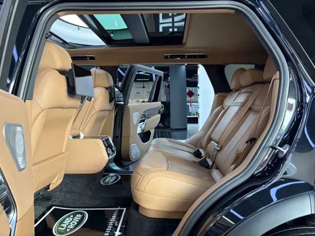 Land Rover Range Rover — Фото автомобиля 10