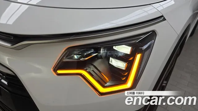 Kia Niro The All New Niro Signature — Фото автомобиля 22