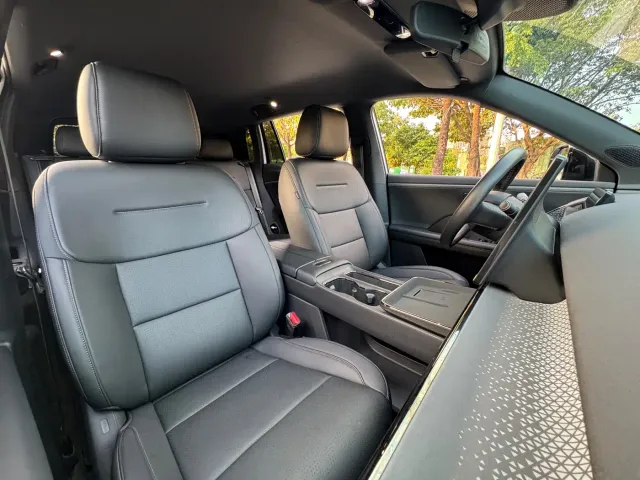 Toyota BoZhi 3X — Фото автомобиля 10