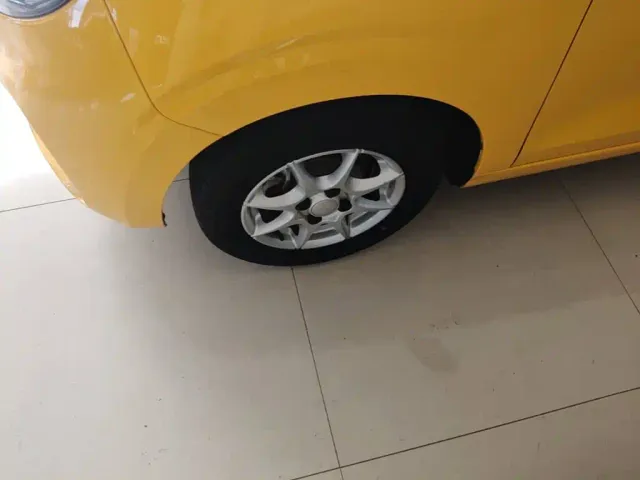 Roewe Clever — Фото автомобиля 22