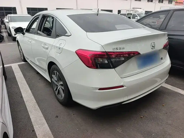 Honda Civic — Фото автомобиля 4